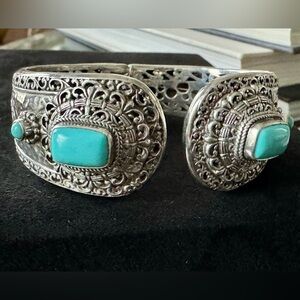 Sarda Gorgeous Intricate Silver and Turquoise Filigree Cuff